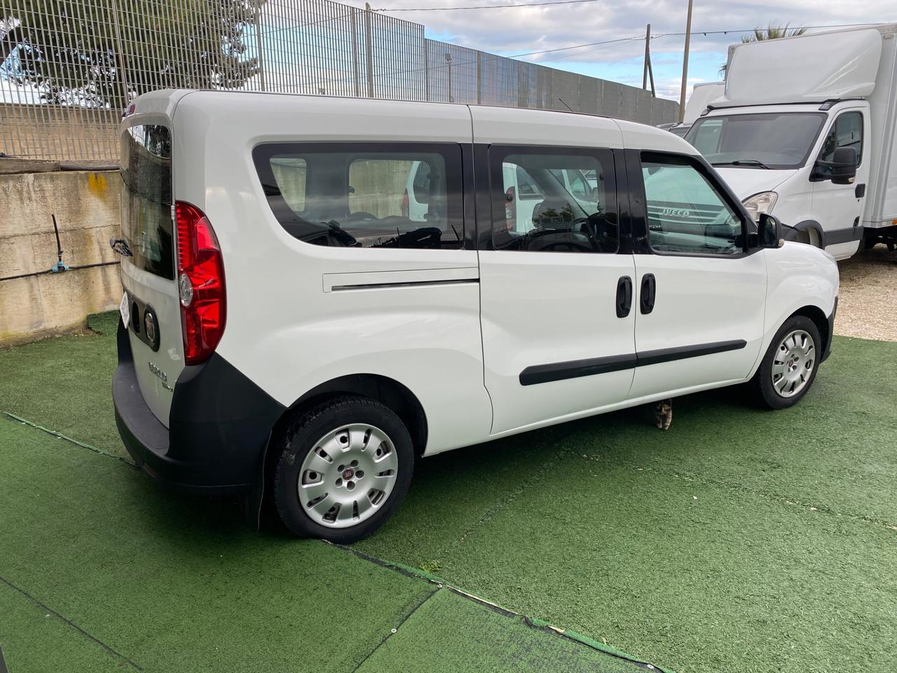 Fiat Doblo 1.6 Diesel Maxi Porte Posteriore