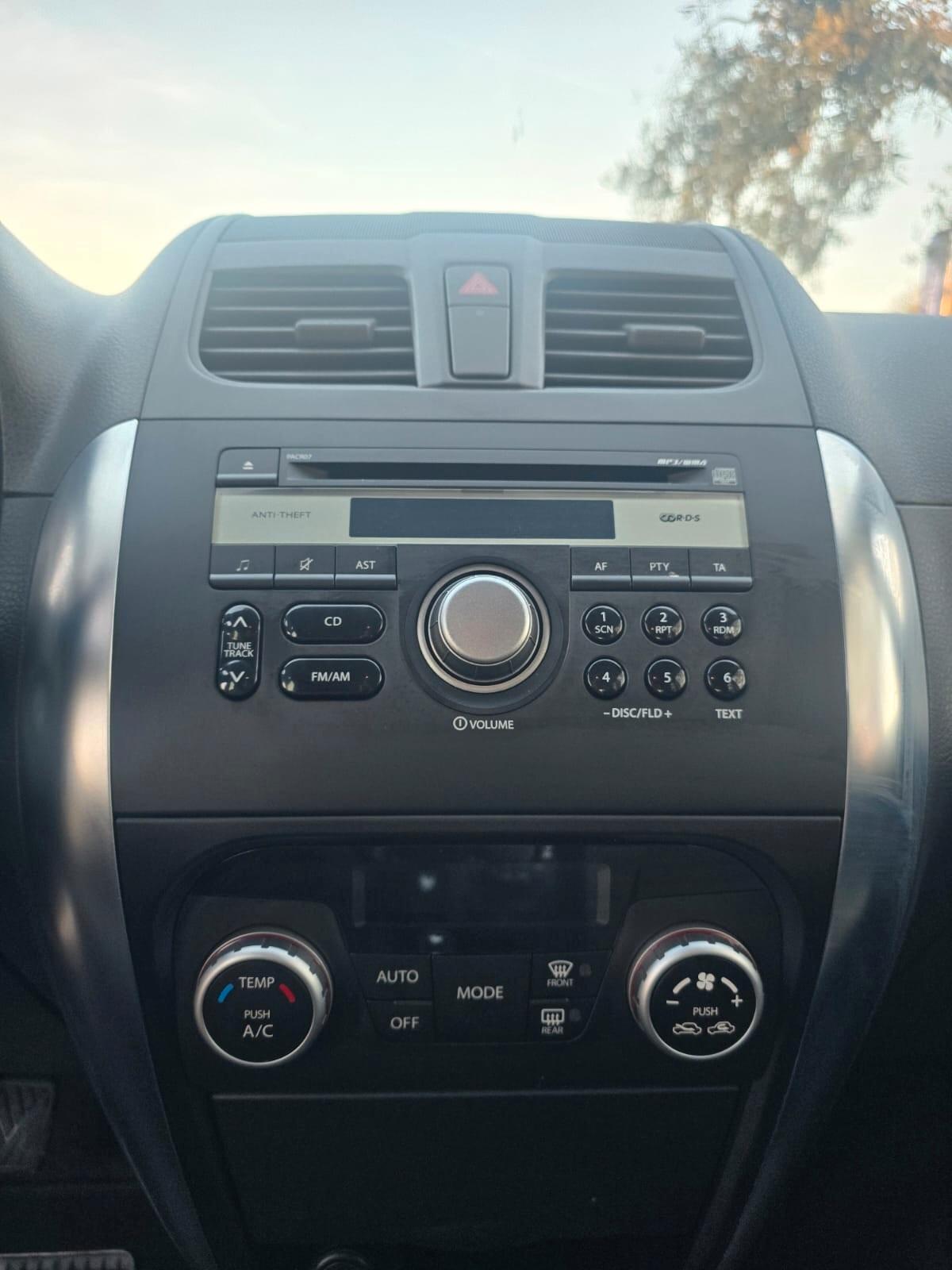 Fiat Sedici 2.0 MJT 16V DPF 4x4 Experience