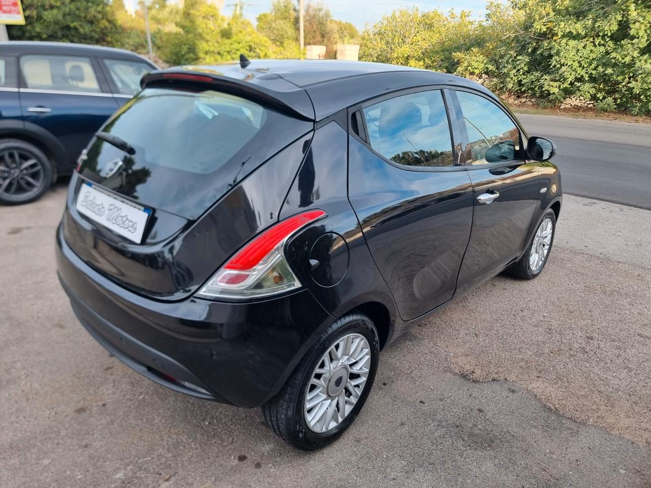 Lancia Ypsilon 1.3 MJT 16V 95 CV 5 porte S&S Gold
