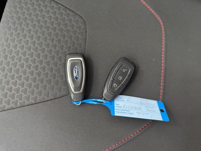 FORD Focus 1.0 EcoBoost 125 CV Start&Stop ST-LINE Titanium X