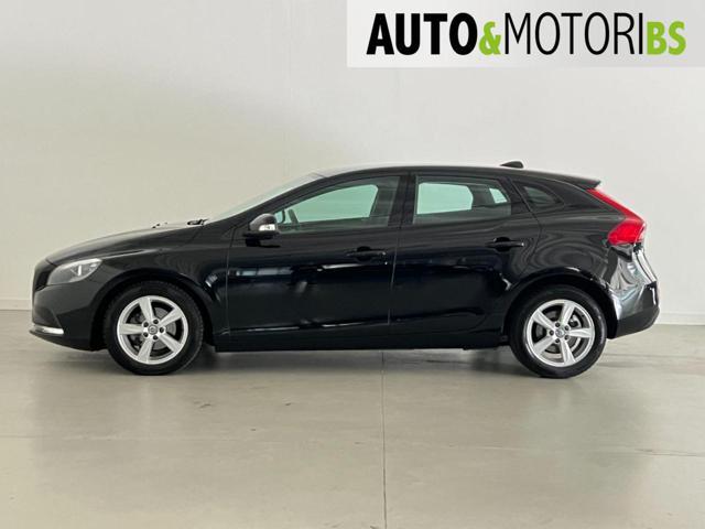 VOLVO V40 D2 1.6 Kinetic