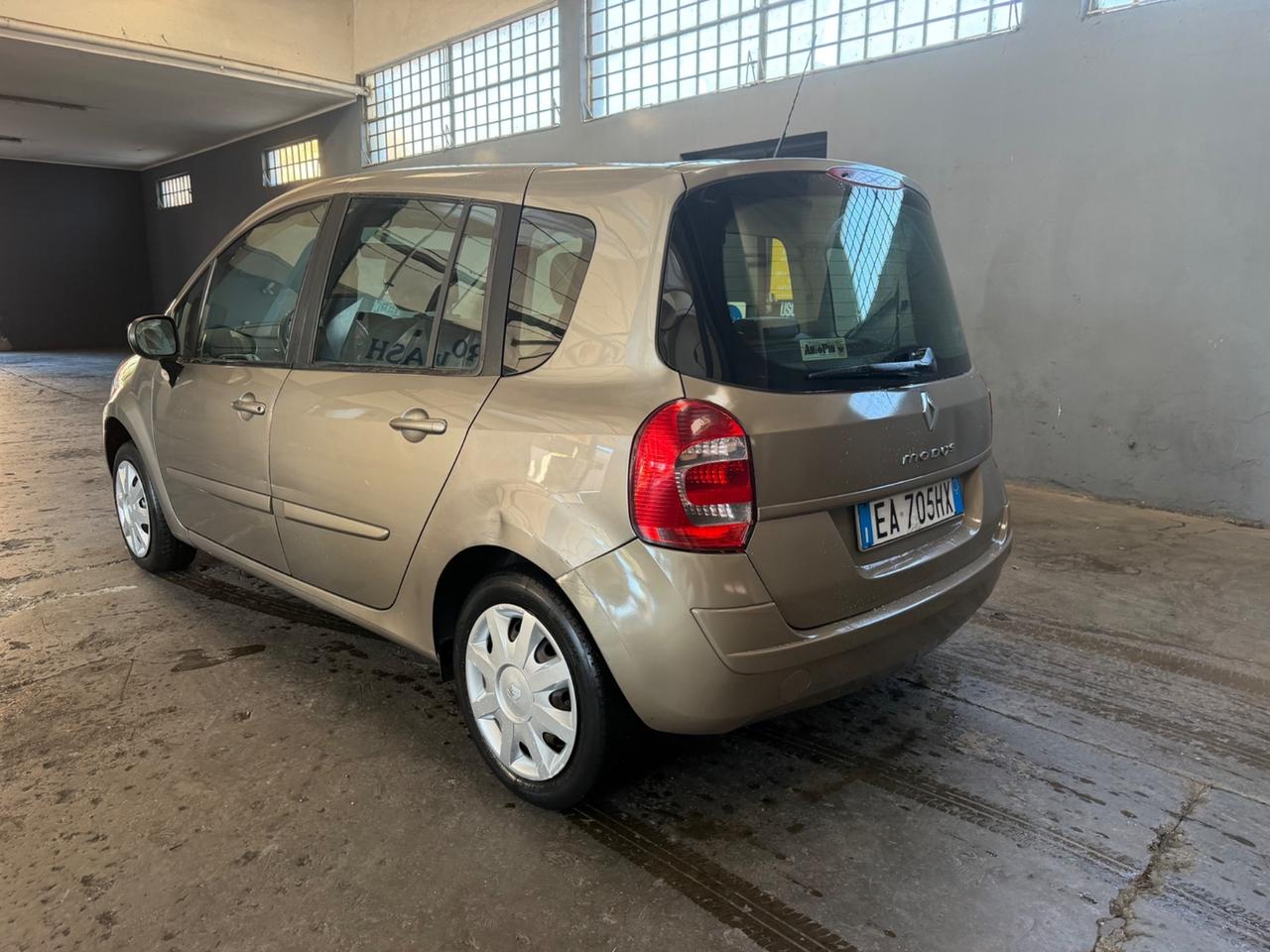 Renault Modus 1.2 16V Dynamique