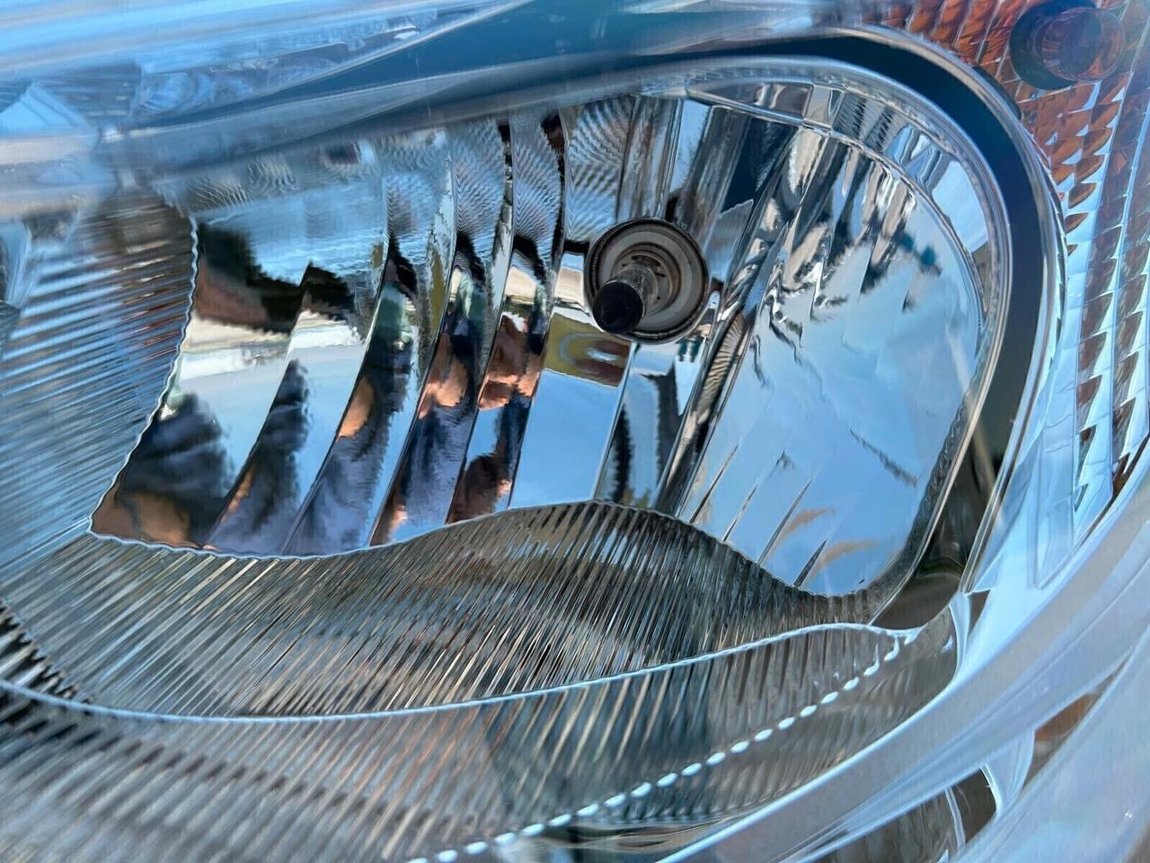 Peugeot 208 VAN BlueHDi 100 2 posti N1 SPOTICAR