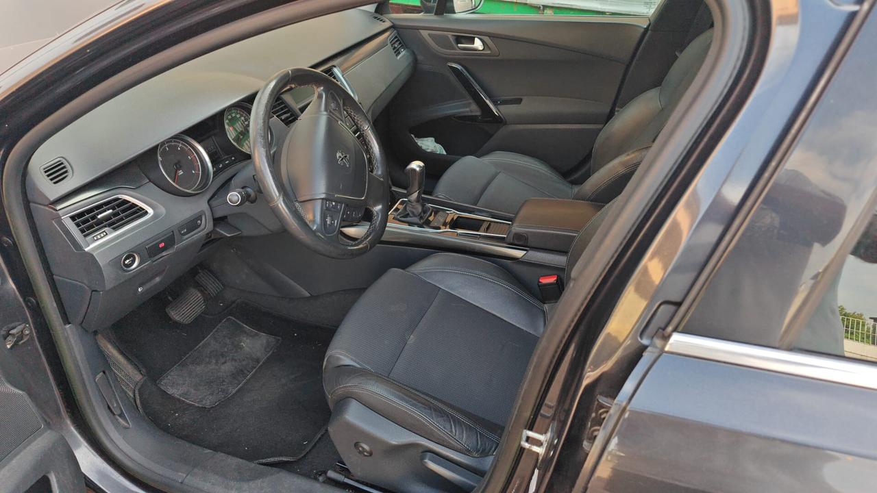 Peugeot 508 1.6 e-HDi 115CV ETG6 S&S SW Ciel Allure