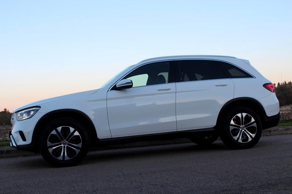 MERCEDES GLC 200 d 4Matic Aut *LED *Vetri Privacy
