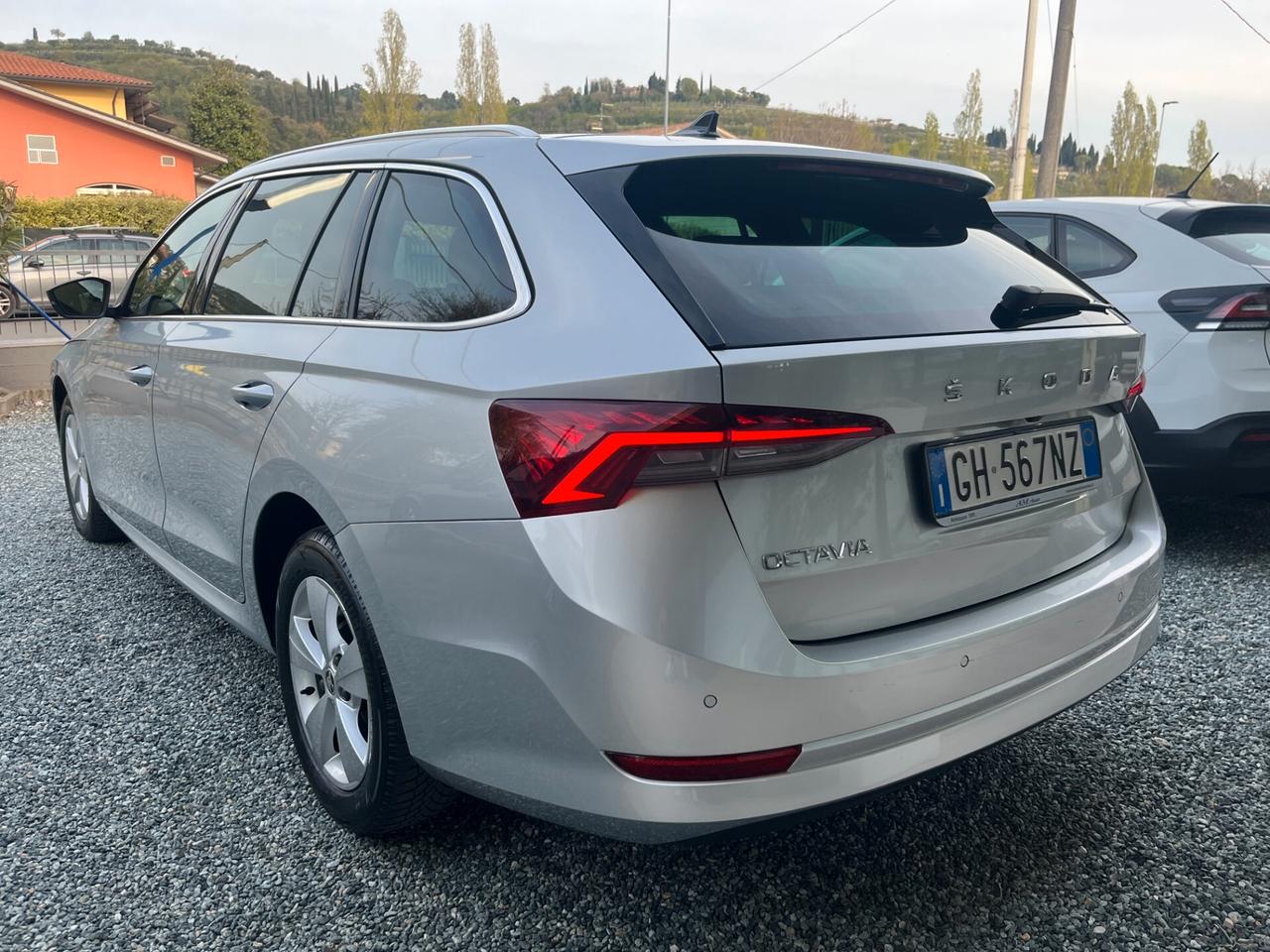 Skoda Octavia 2.0 TDI EVO SCR DSG Wagon 06/2022**km 72057**