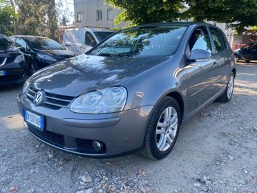 Volkswagen Golf 1.6 16V FSI 5p. Comfortline
