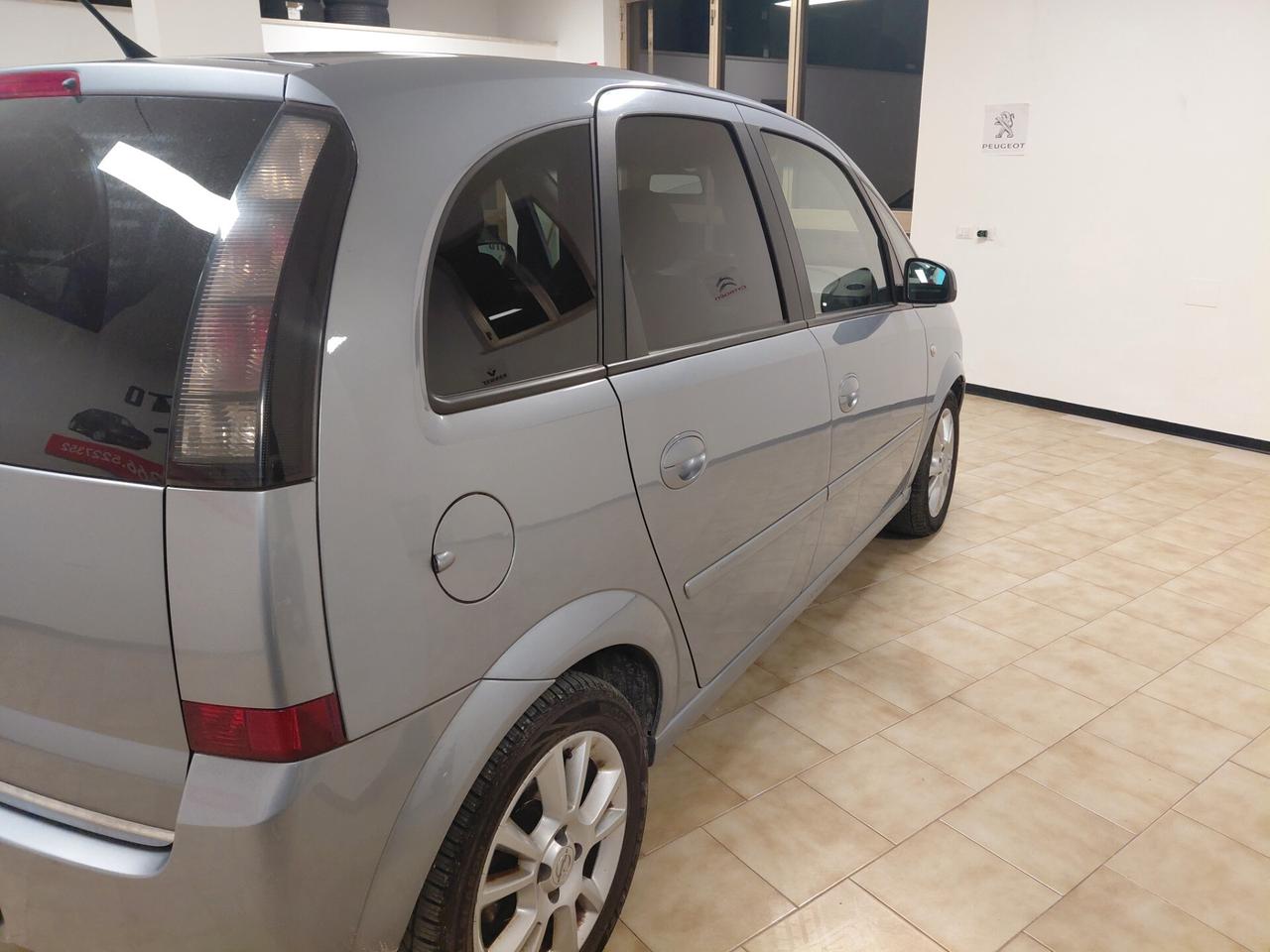 OPEL MERIVA ANNO 2008 BZ 1.4 ADATTA NEOPATENTATI KM 167 MILA