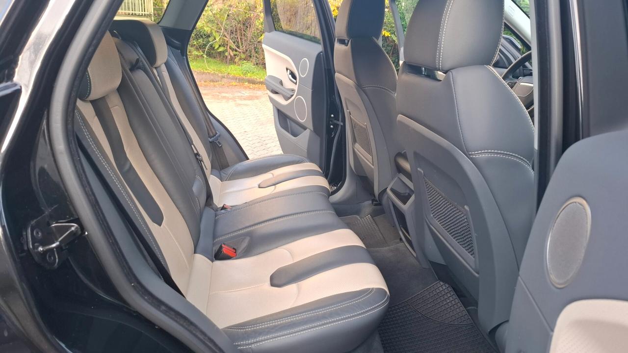 Land Rover Range Evoque 2.0 Si4 5p. Dynamic