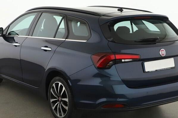 Fiat Tipo 1.6 Mjt con soli 18.000 km