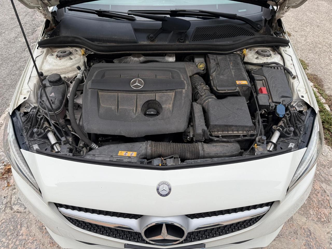 Mercedes-benz A 180 d Automatic Sport MULTICOLOR SUPER ACCESSORIATA