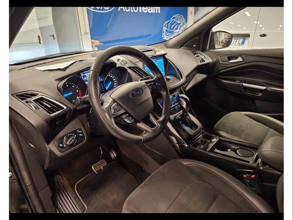 FORD Kuga 1.5 tdci st-line s&s 2wd 120cv powershift del 2017