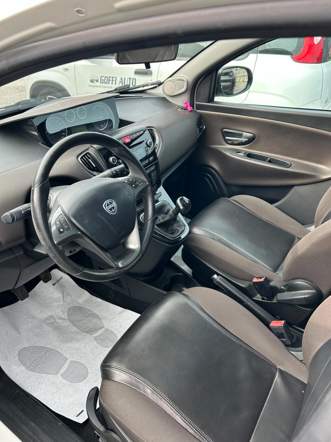 Lancia Ypsilon 1.3 MJT 16V 95 CV 5 porte S&S Platinum