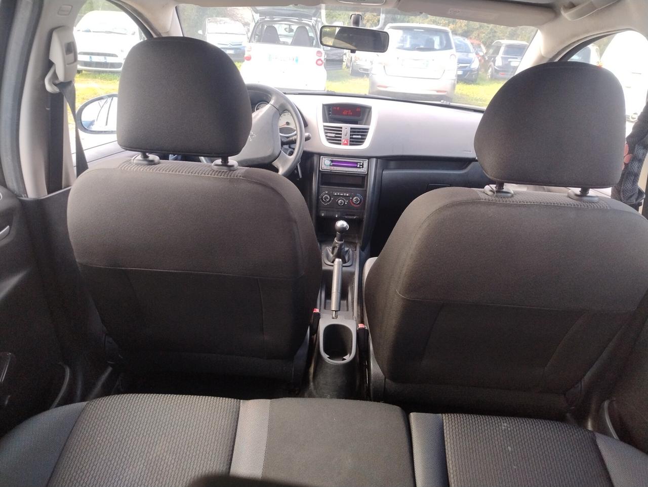 Peugeot 207 1.4 HDi 70CV 3p. Allure