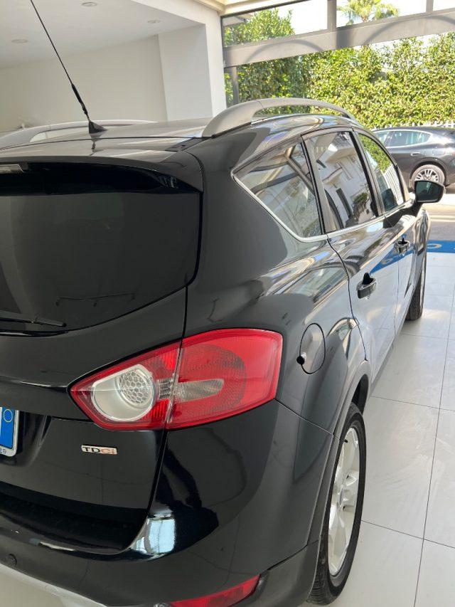 FORD Kuga + 2.0 TDCi 136 CV 2WD DPF