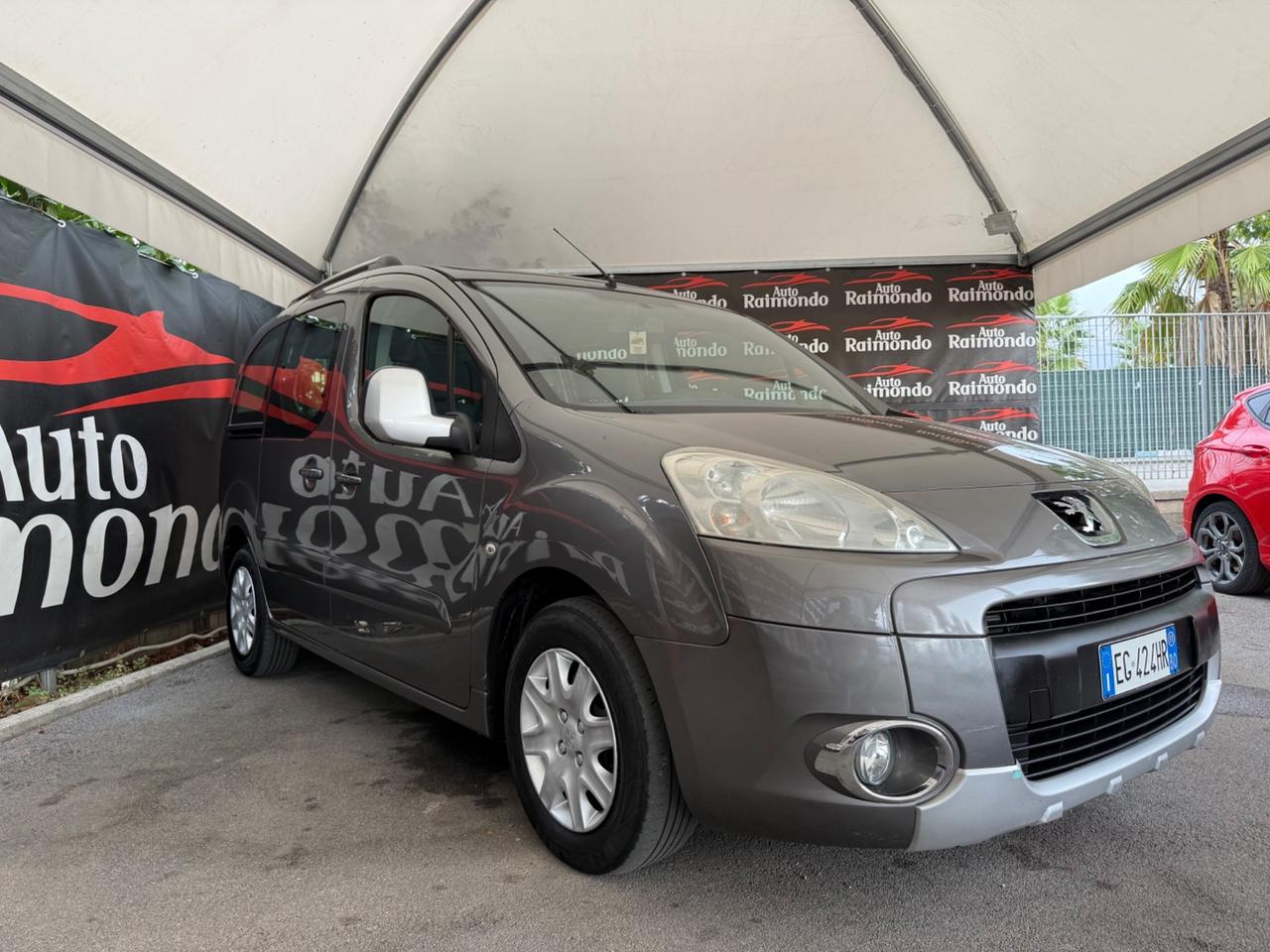 Peugeot Partner Tepee 1.6 HDi 92CV Outdoor