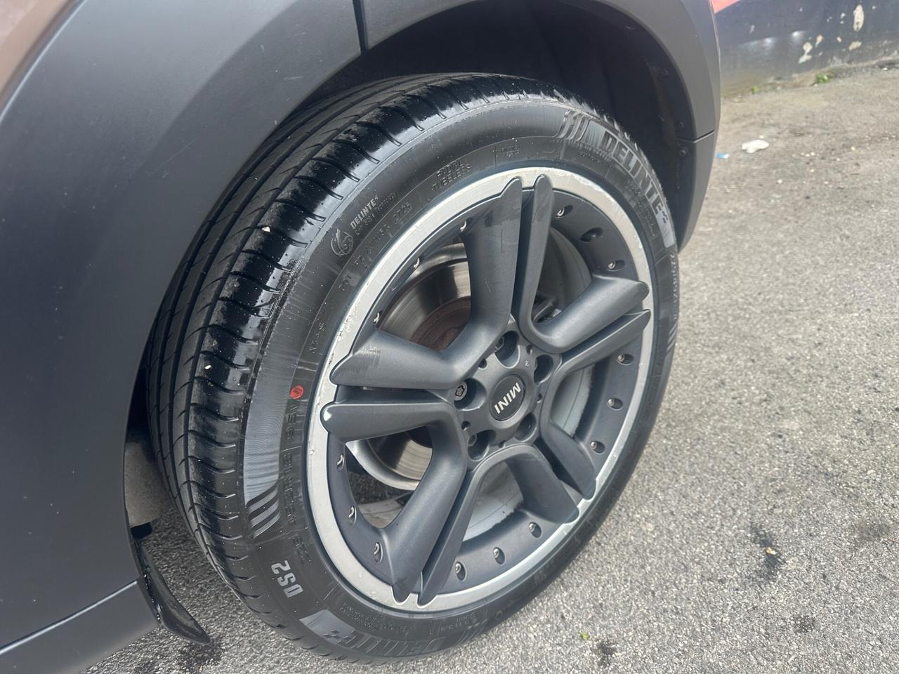 MINI COUNTRYMAN SD 2.0 143CV AUT+F1+NAVI+PELLE