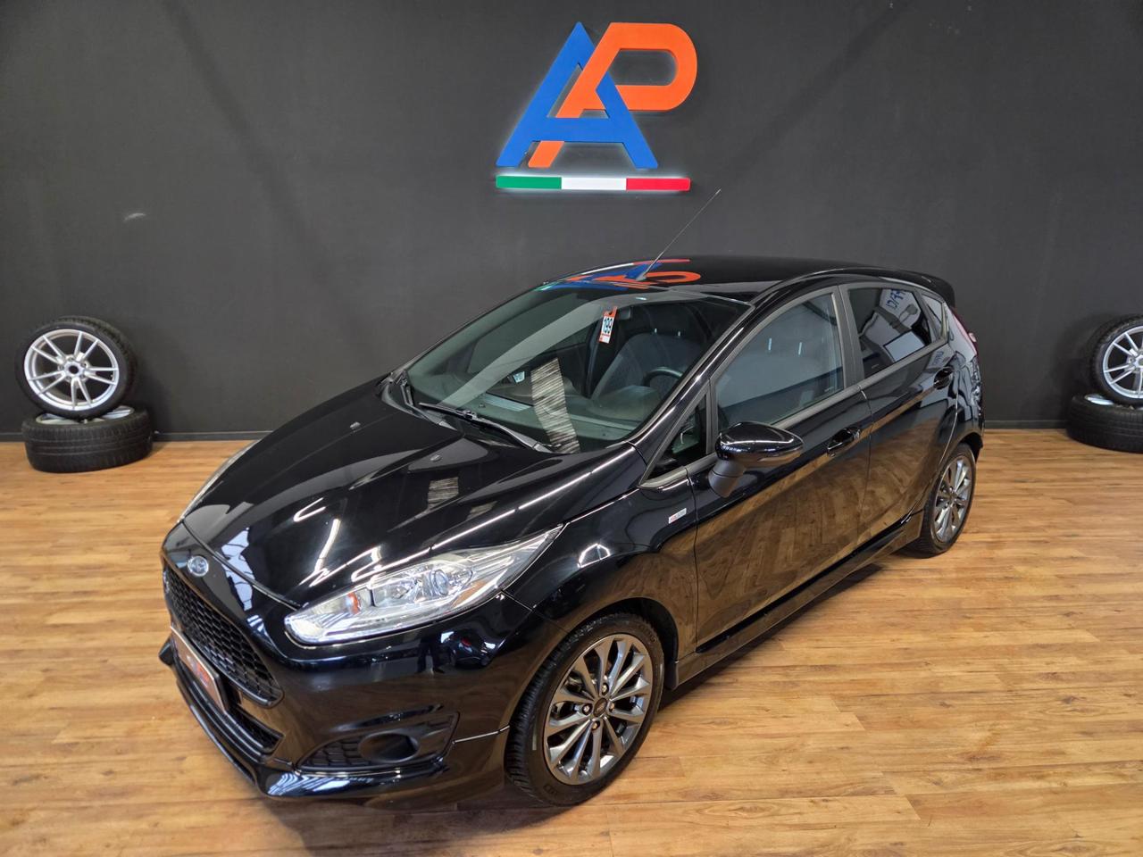 Ford Fiesta 5 Porte Fiesta 5p 1.5 tdci ST-line 75cv