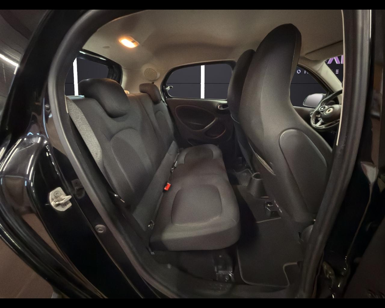 SMART Forfour 0.9 Turbo twinamic Passion LED NAVII