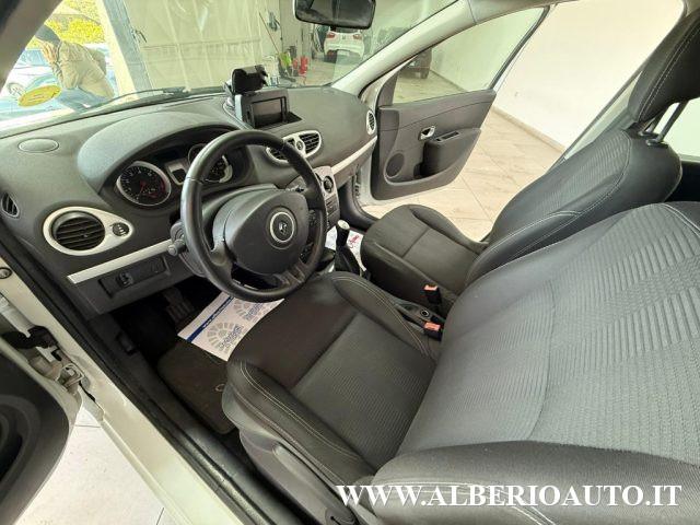 RENAULT Clio 1.2 16V 5 porte Live!