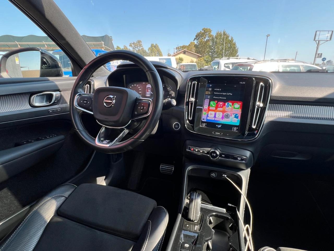 Volvo XC40 D4 AWD Geartronic R-design