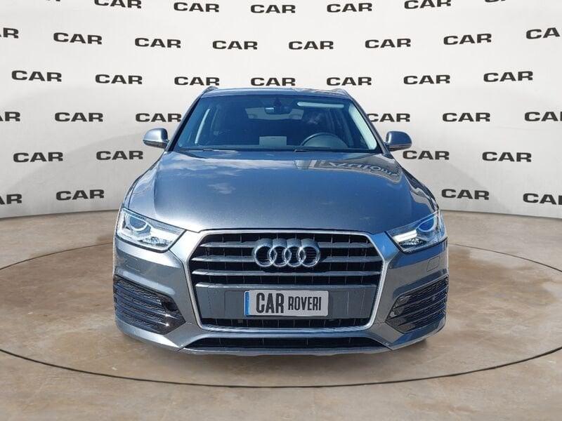 Audi Q3 2.0 TDI 120 CV Business