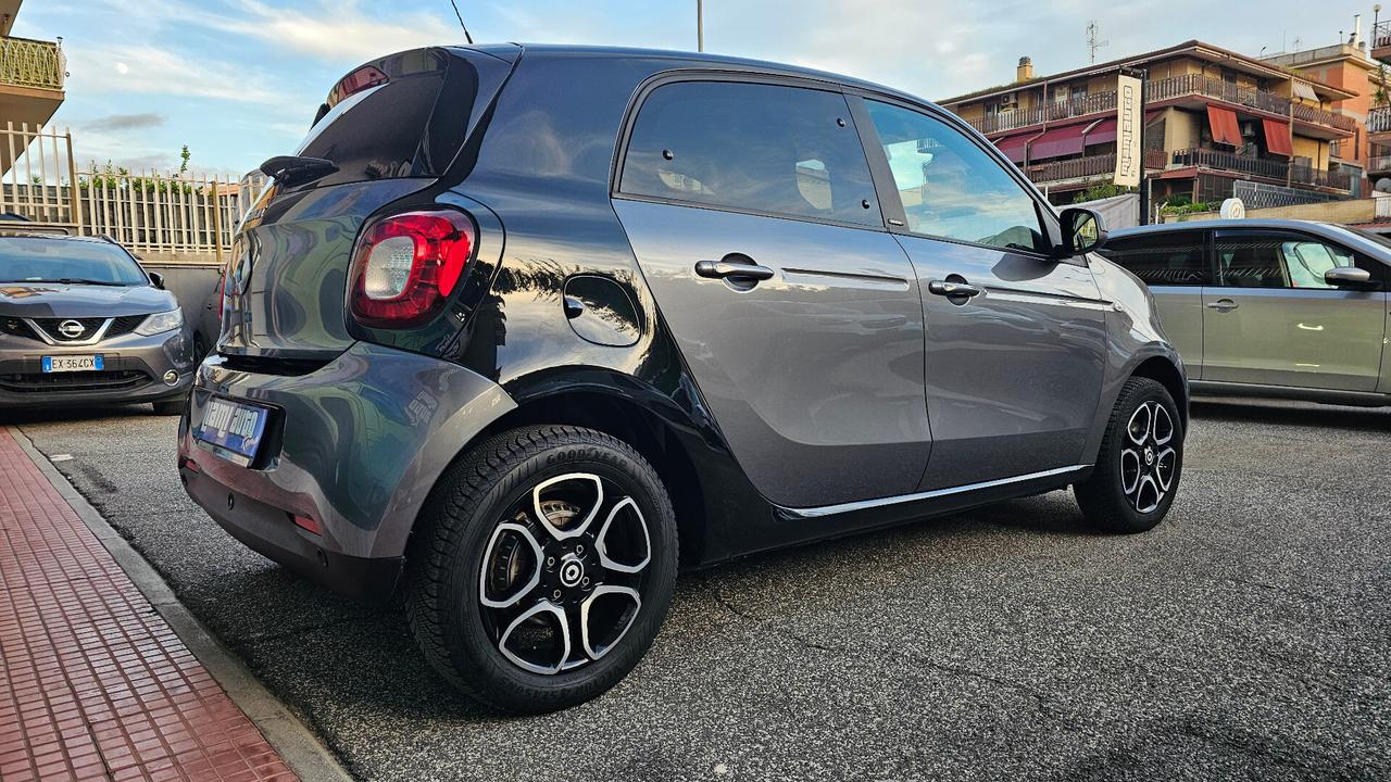 Smart ForFour 90 0.9 Turbo twinamic Passion UNIPRO NAV ANDROID TAGL CERTIF LED
