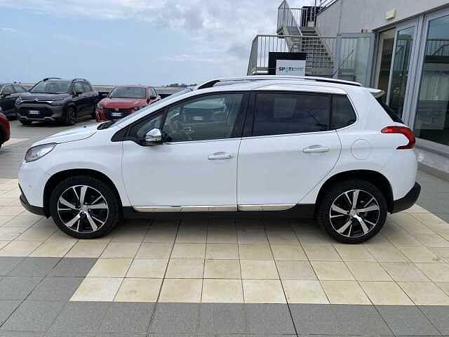Peugeot 2008 BlueHDi 100 S&S Allure