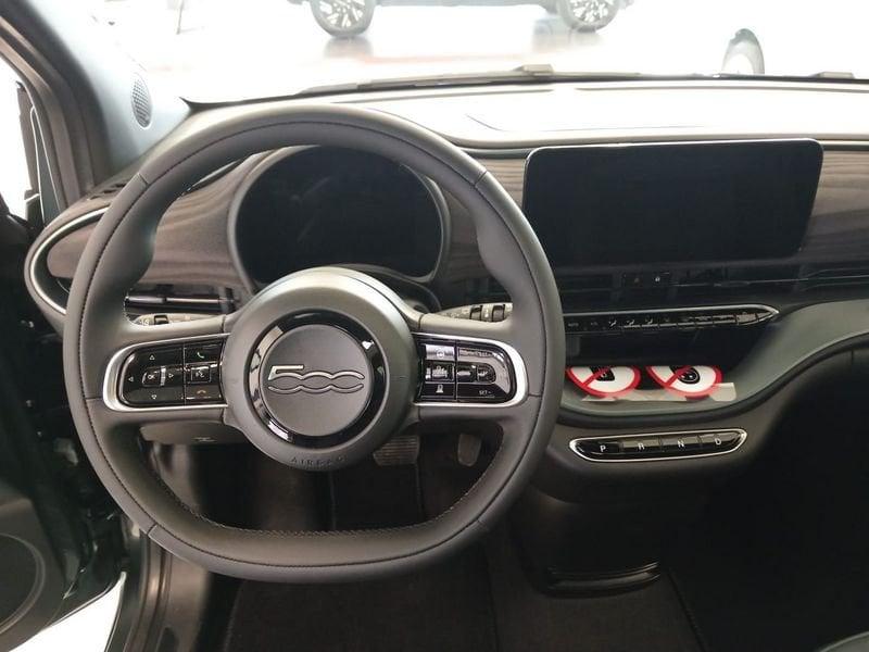 FIAT 500 Electric Elettrica Giorgio Armani 118cv