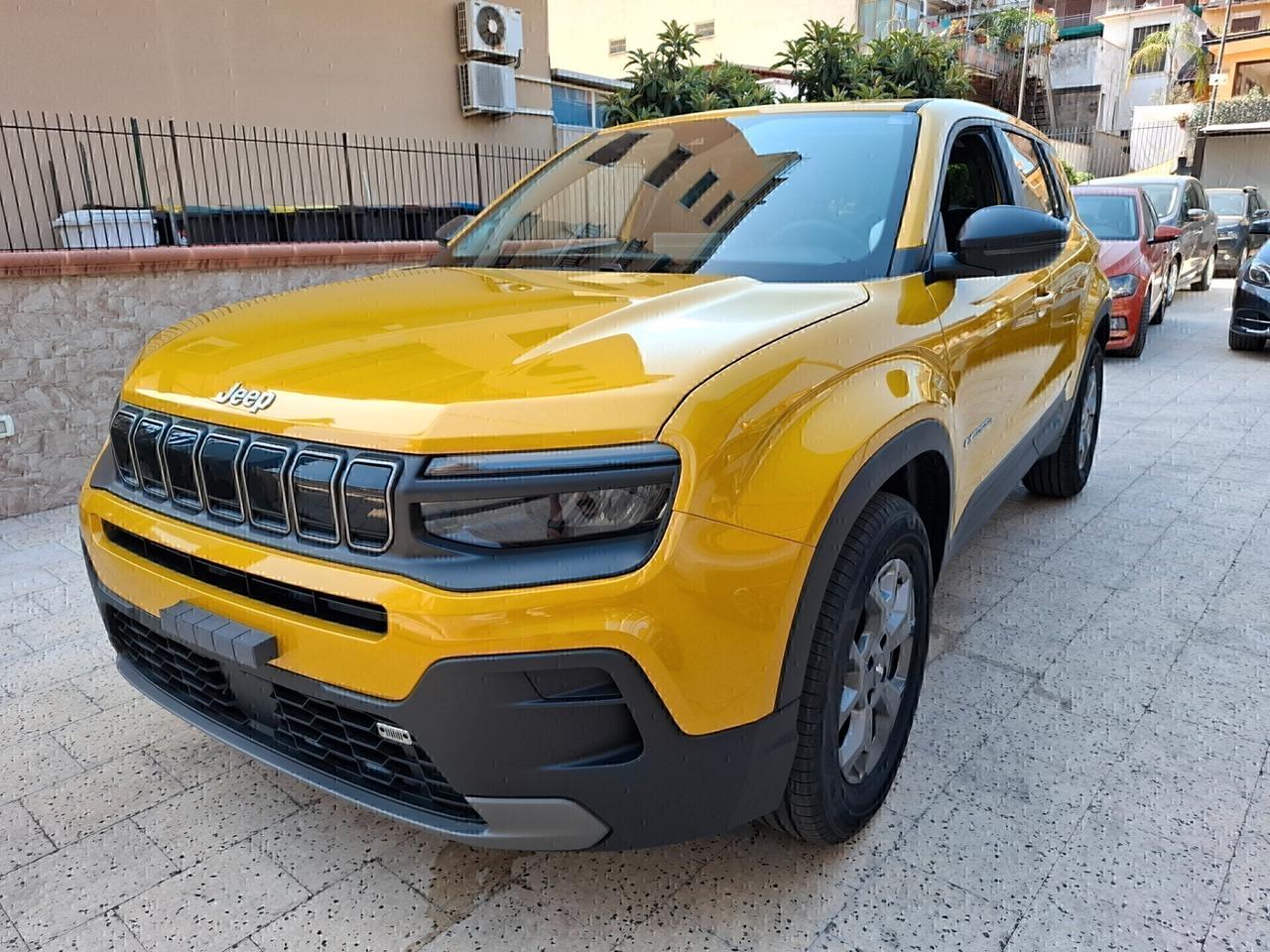 NUOVA JEEP AVENGER 1.2 BENZINA 1OO CV LONGITUDINE PLUS € 23900,00