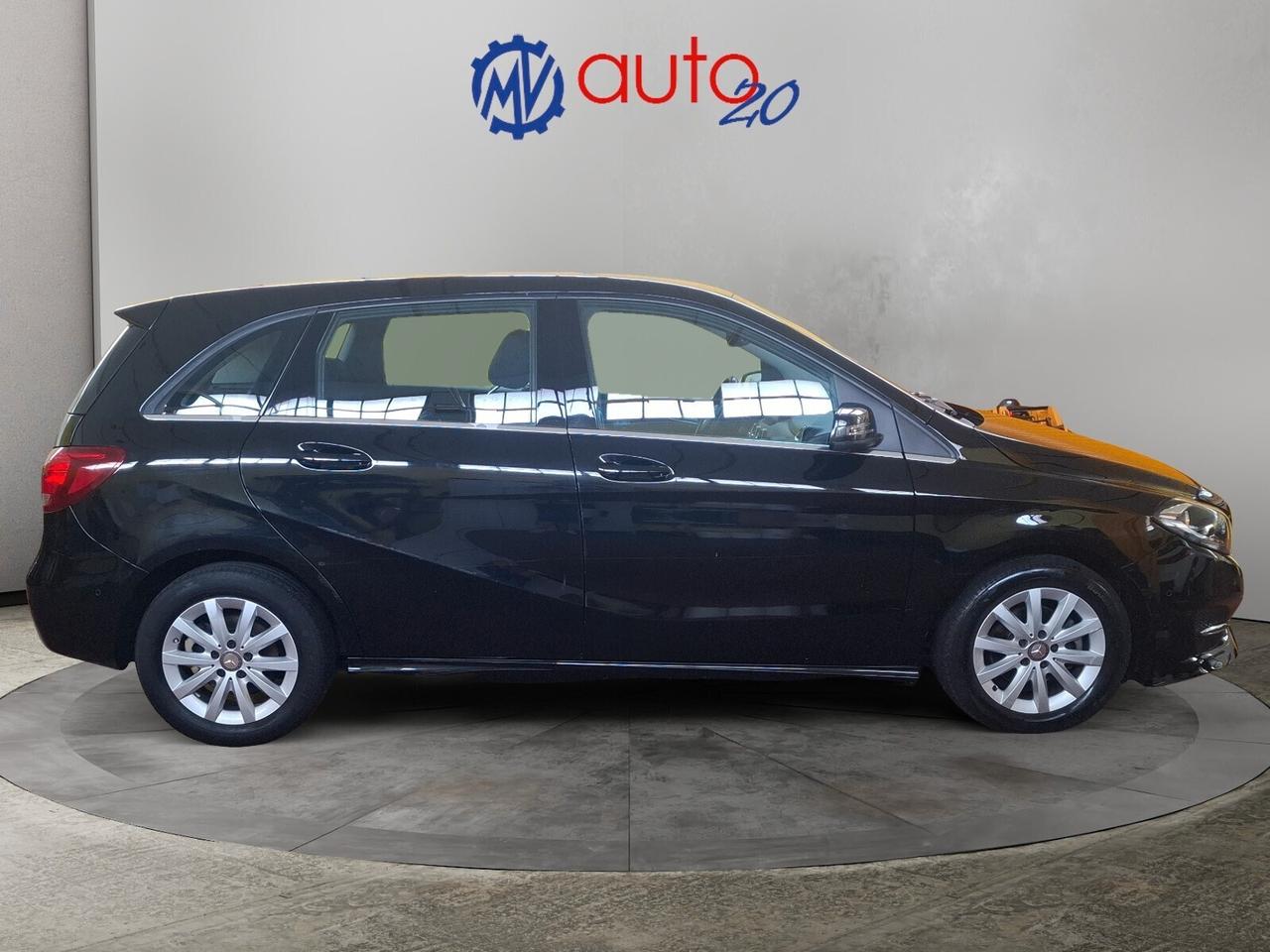 Mercedes-benz B 180 B 180 d Business full optional