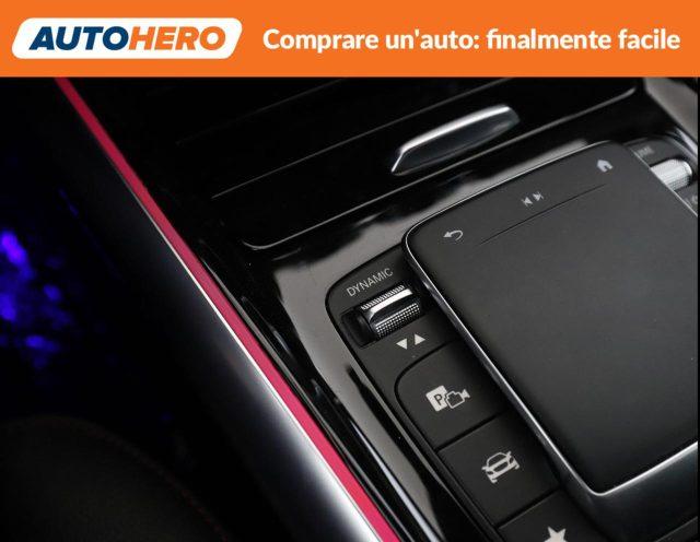 MERCEDES-BENZ GLA 220 d Automatic 4Matic Sport