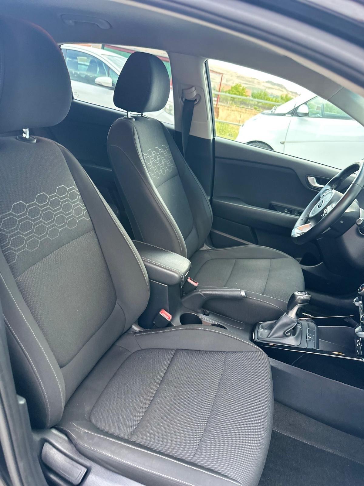Kia Rio 1.4 CRDi 90CV 5 porte Cool