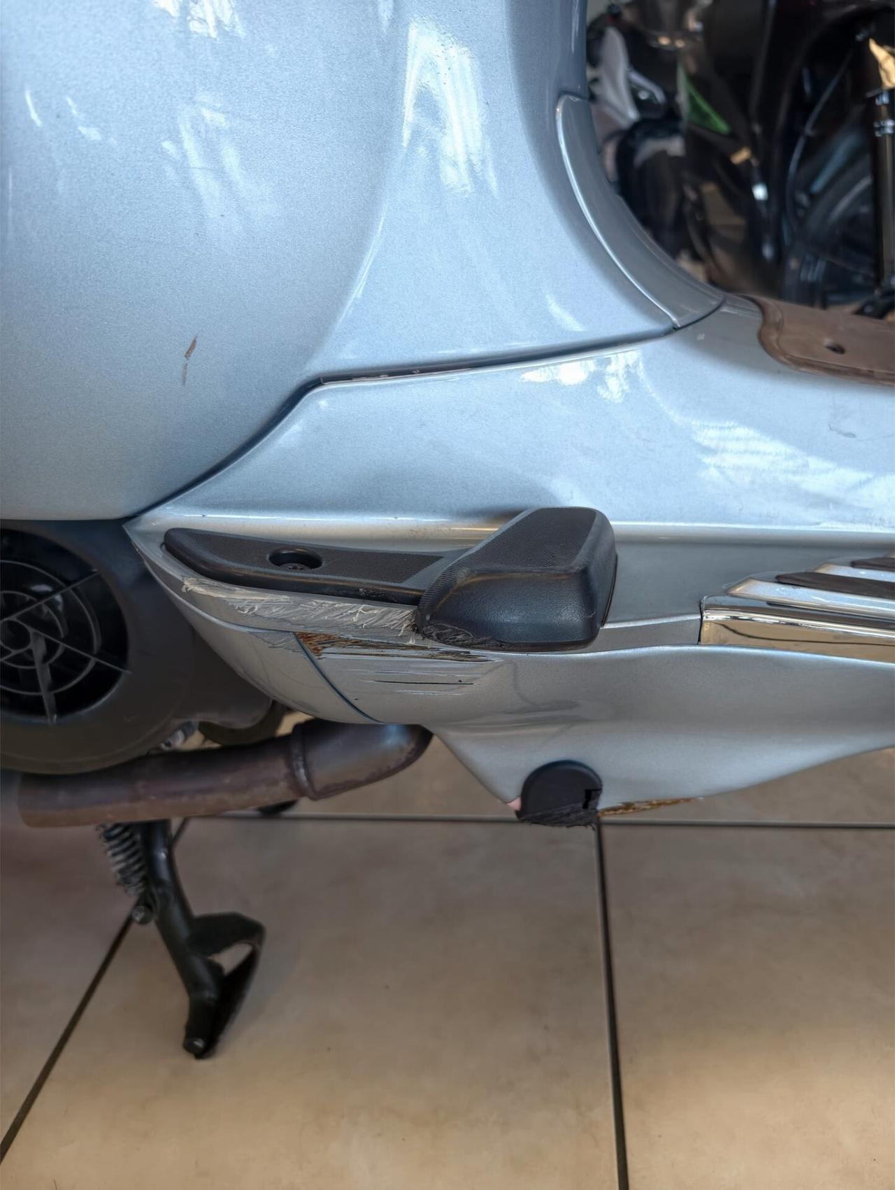 Vespa Primavera 125