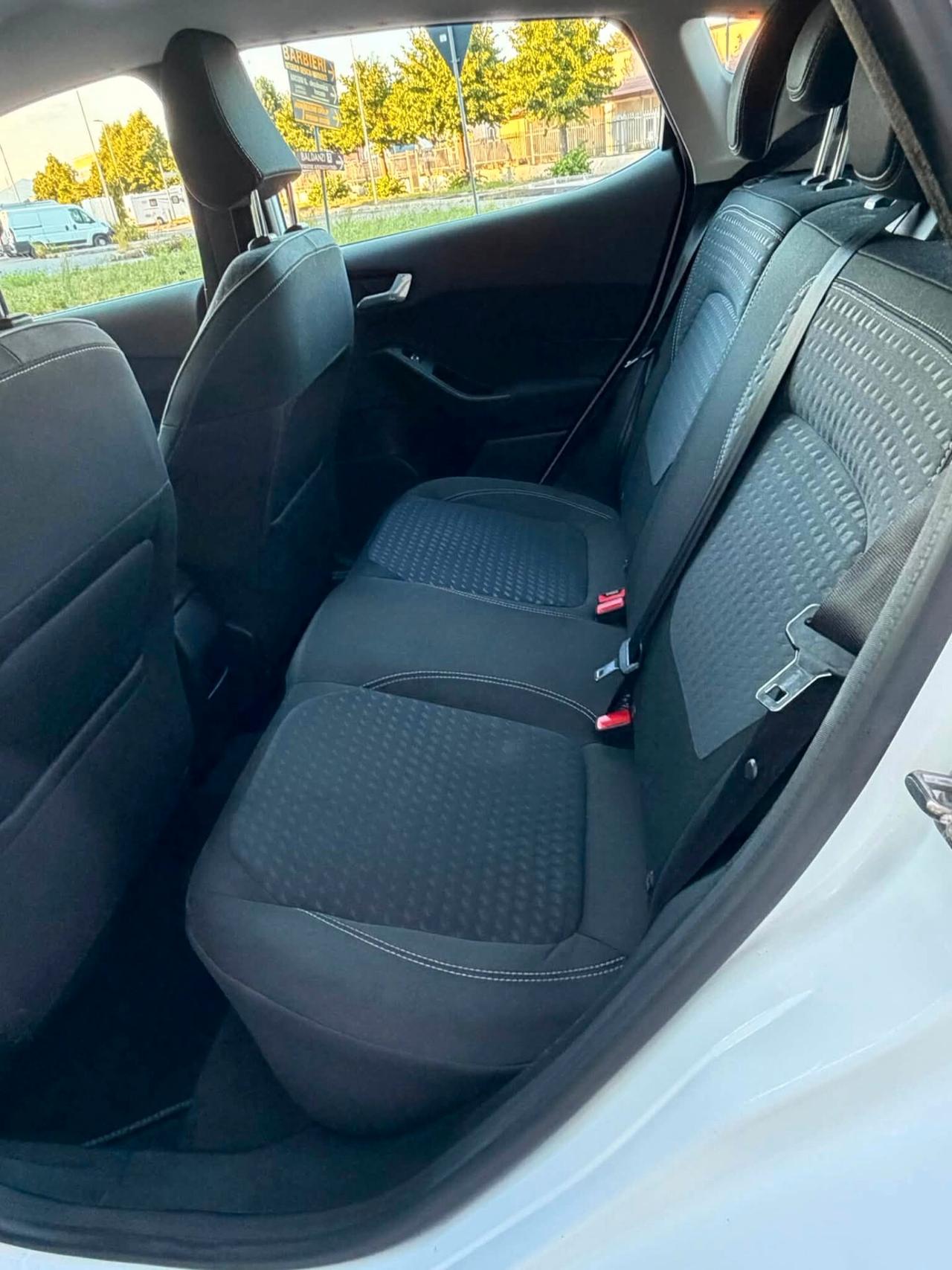 Ford Fiesta 1.0 Ecoboost 100 CV 5 porte Vignale
