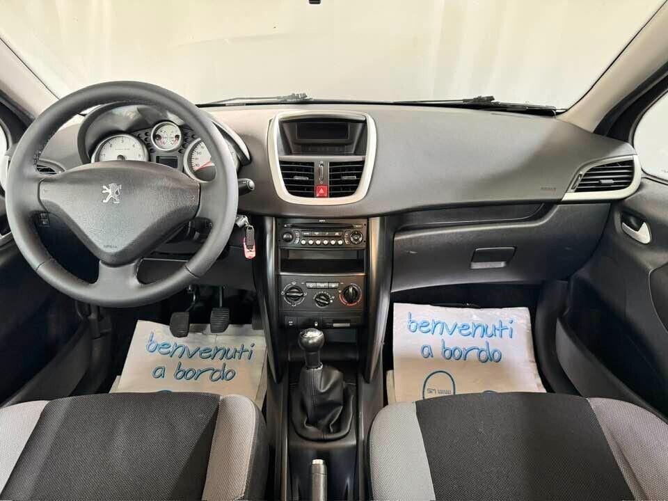 Peugeot 207 1.4 HDi 70CV 5p. X Line