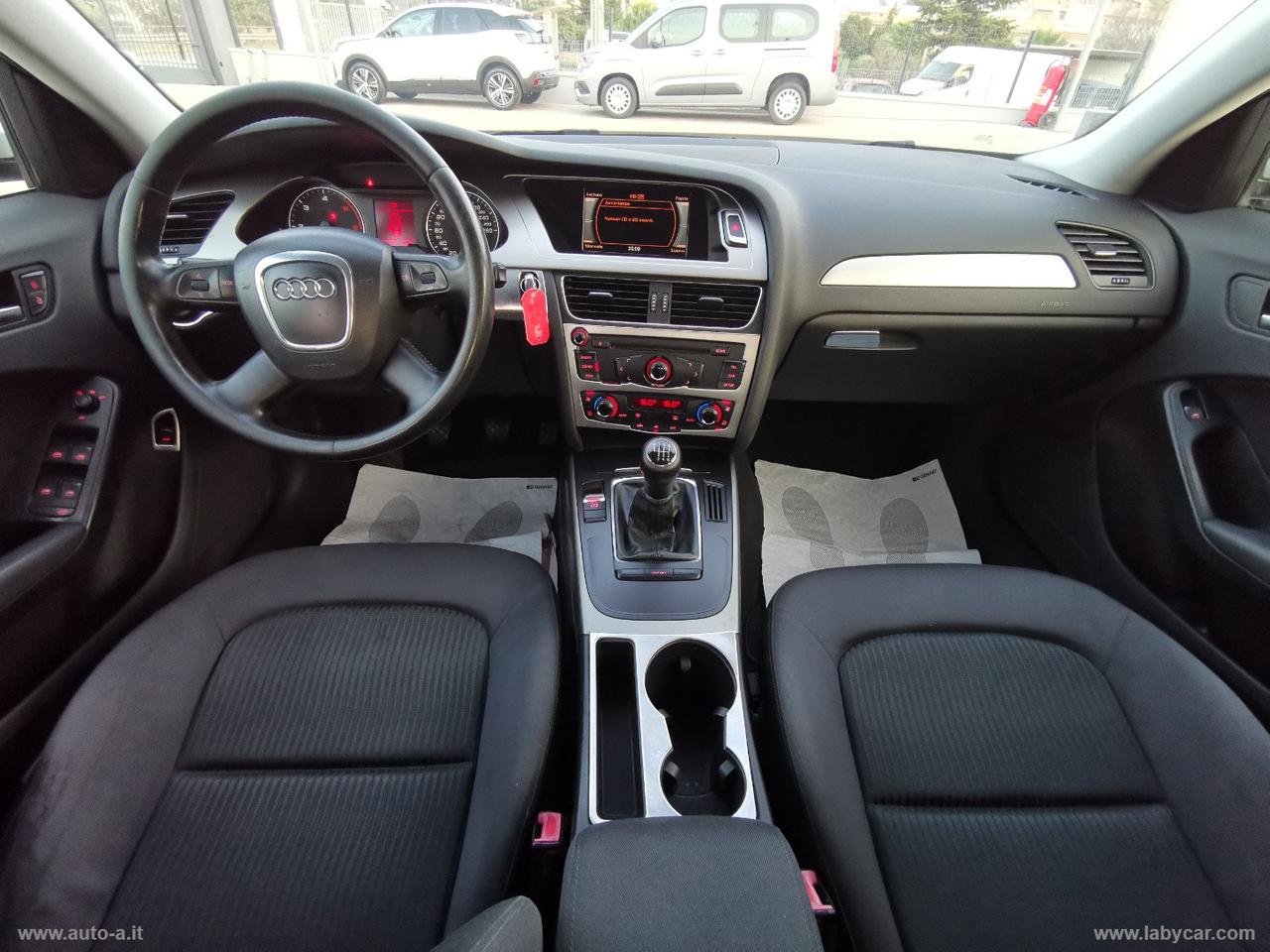 AUDI A4 2.0 TDI 143 CV Advanced