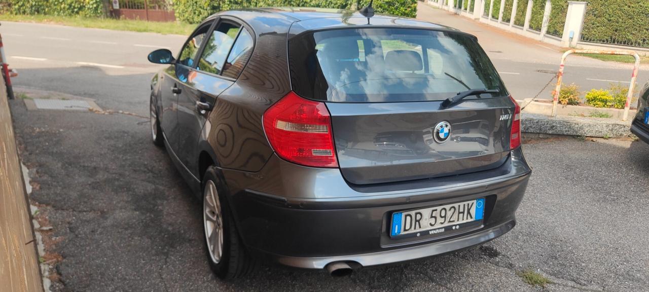 Bmw 116 116i cat 5 porte Futura