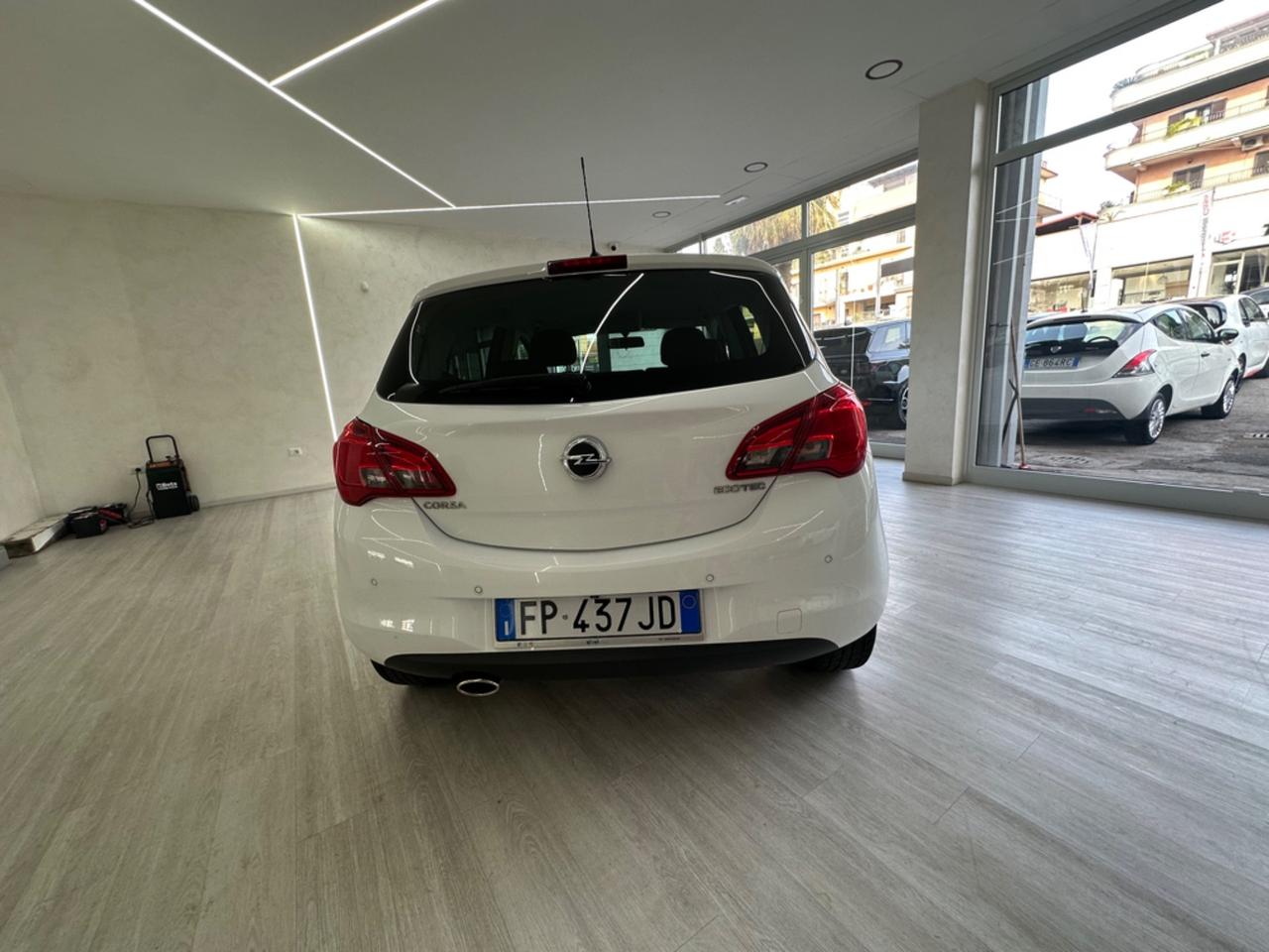 Opel Corsa 1.4 90CV GPL Tech 5 porte Innovation