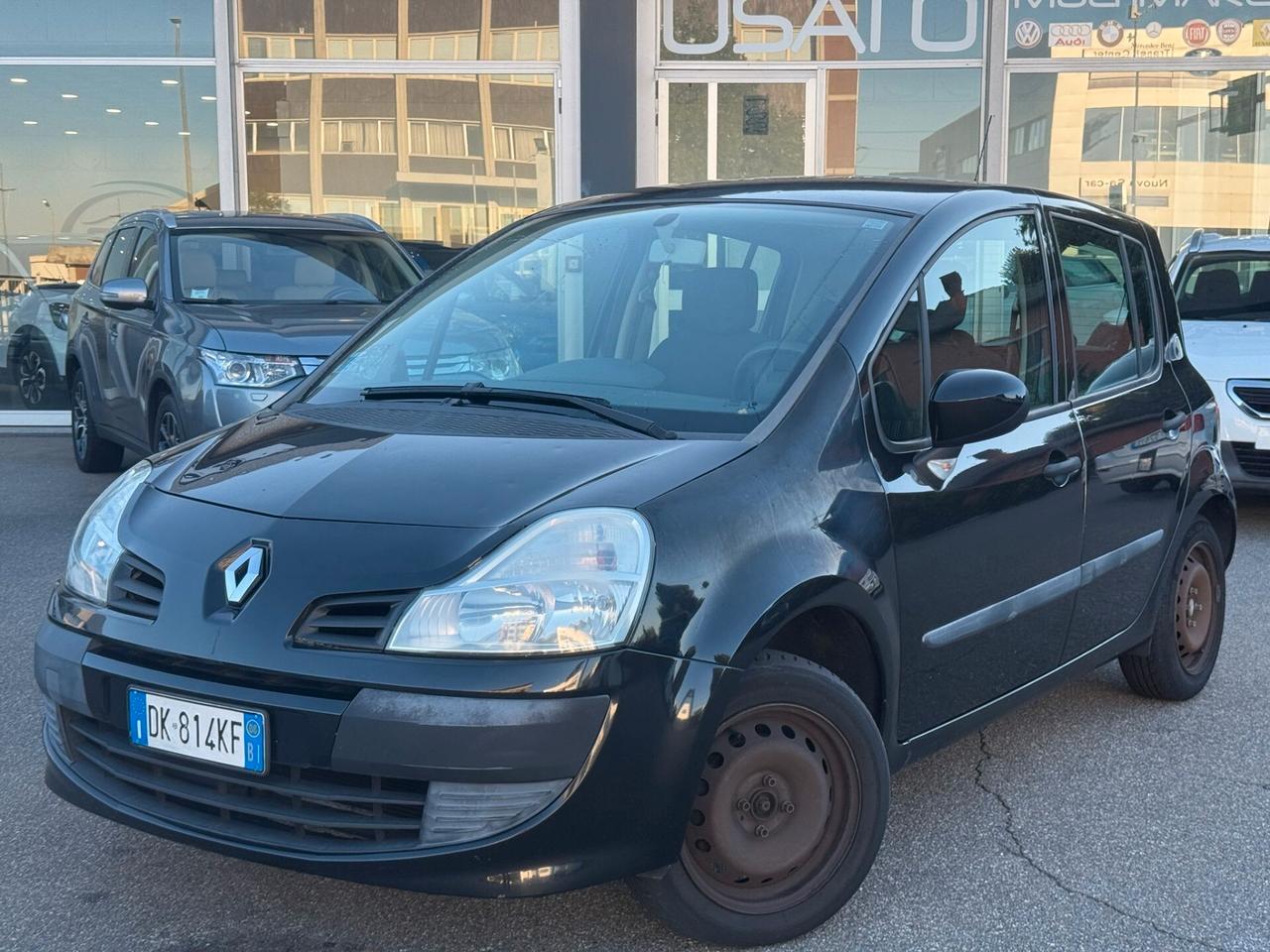 Renault Modus 1.2 16V Dynamique