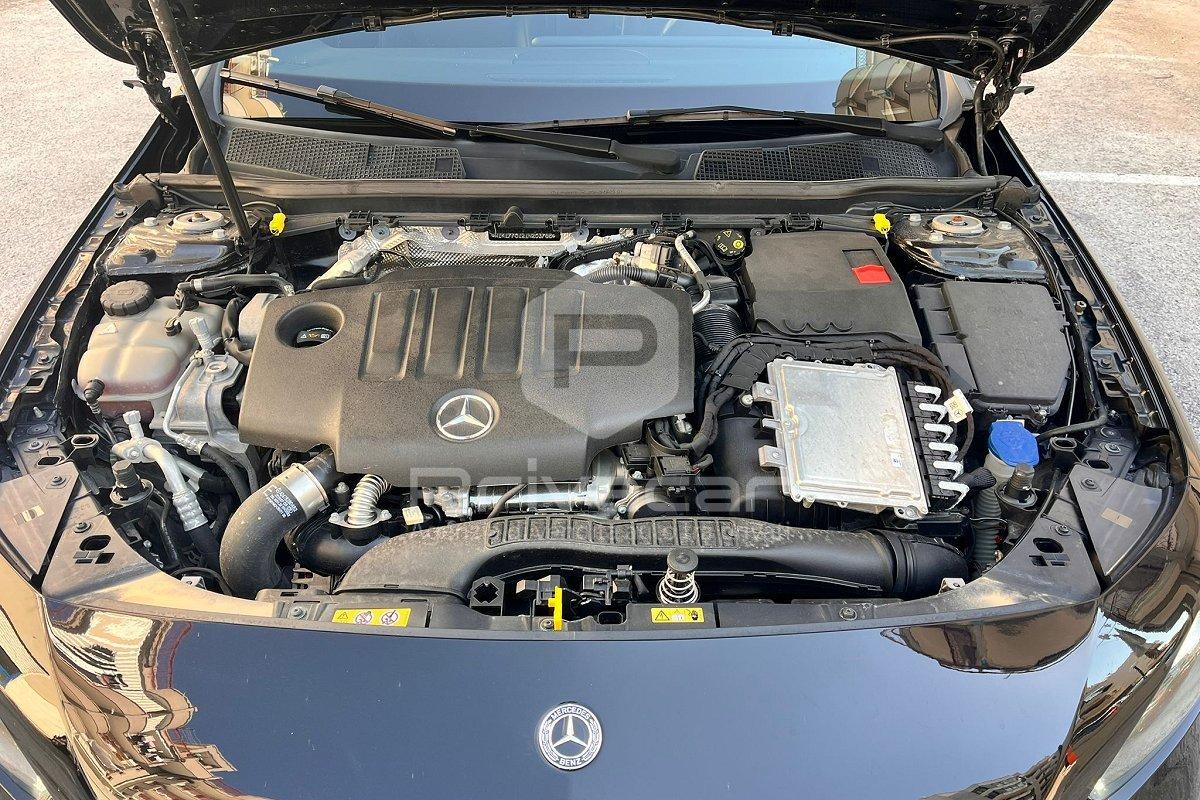 MERCEDES A 200 d Automatic Premium