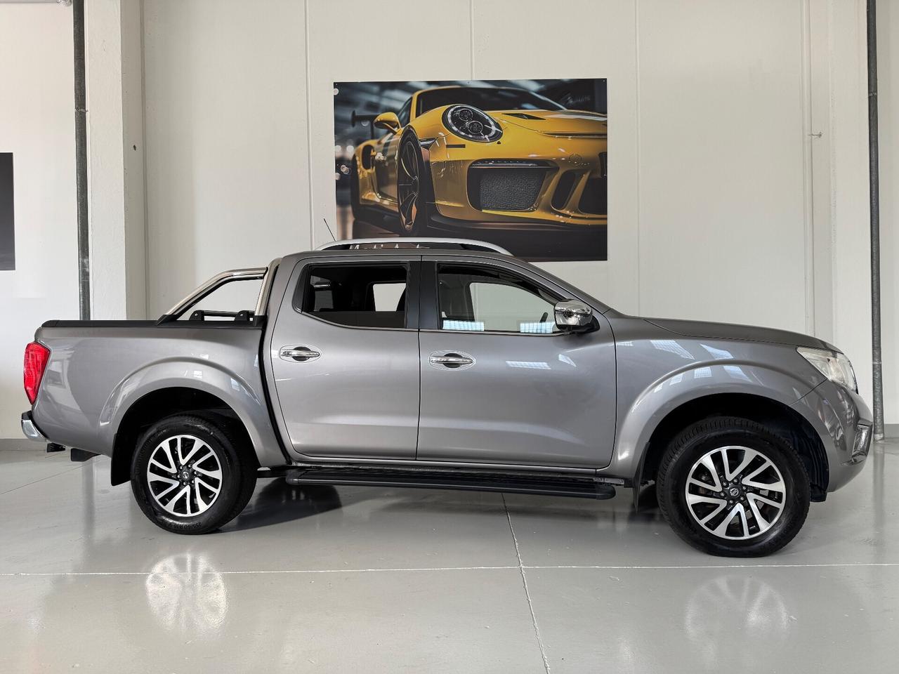 Nissan Navara 2.3 dCi 190 CV 7AT 4WD Double Cab N-Connecta