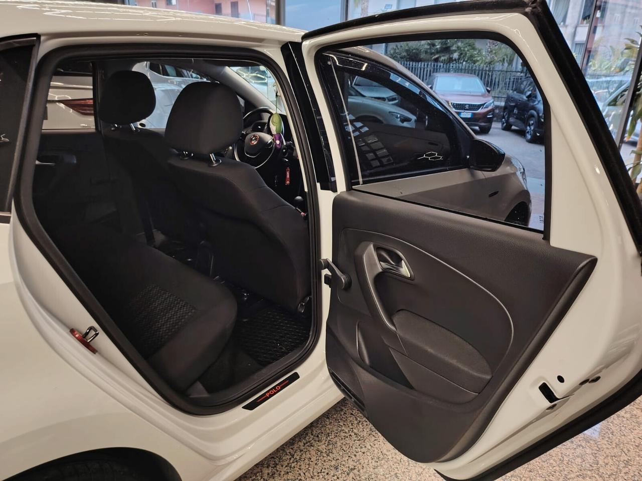 Volkswagen Polo 1.4 TDI 5p. Business