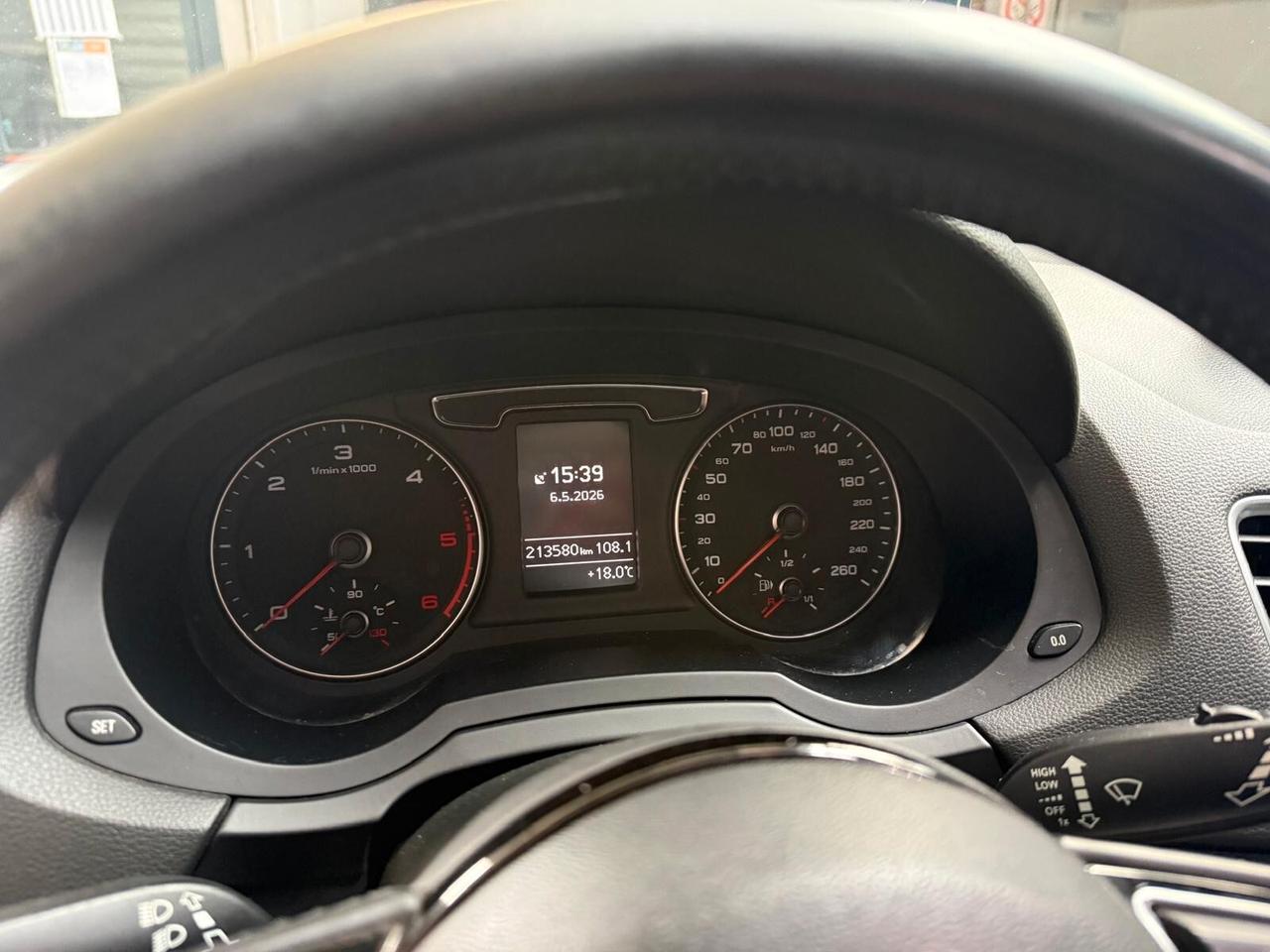 Audi Q3 2.0 TDI 150 CV Business