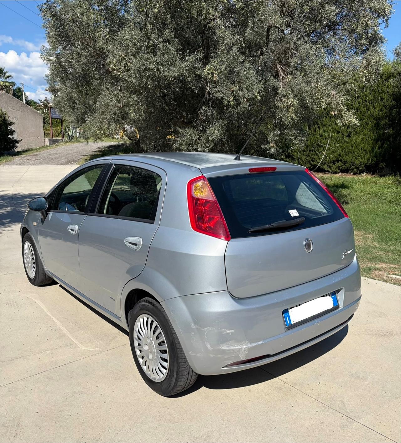 FIAT PUNTO 1.2 SOLO 90.000KM 1PROP CHIAMA