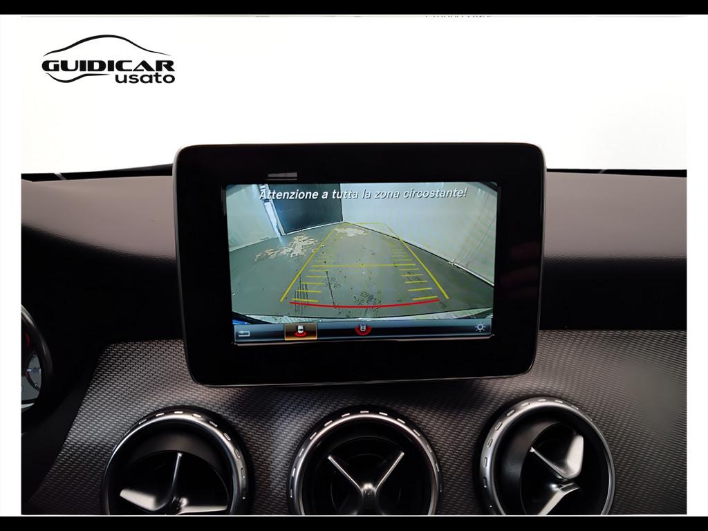 Mercedes-Benz GLA-X156 2017 - GLA 180 d Sport