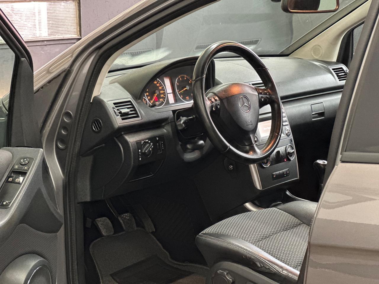 Mercedes-benz A 160 BlueEFFICIENCY Special Edition