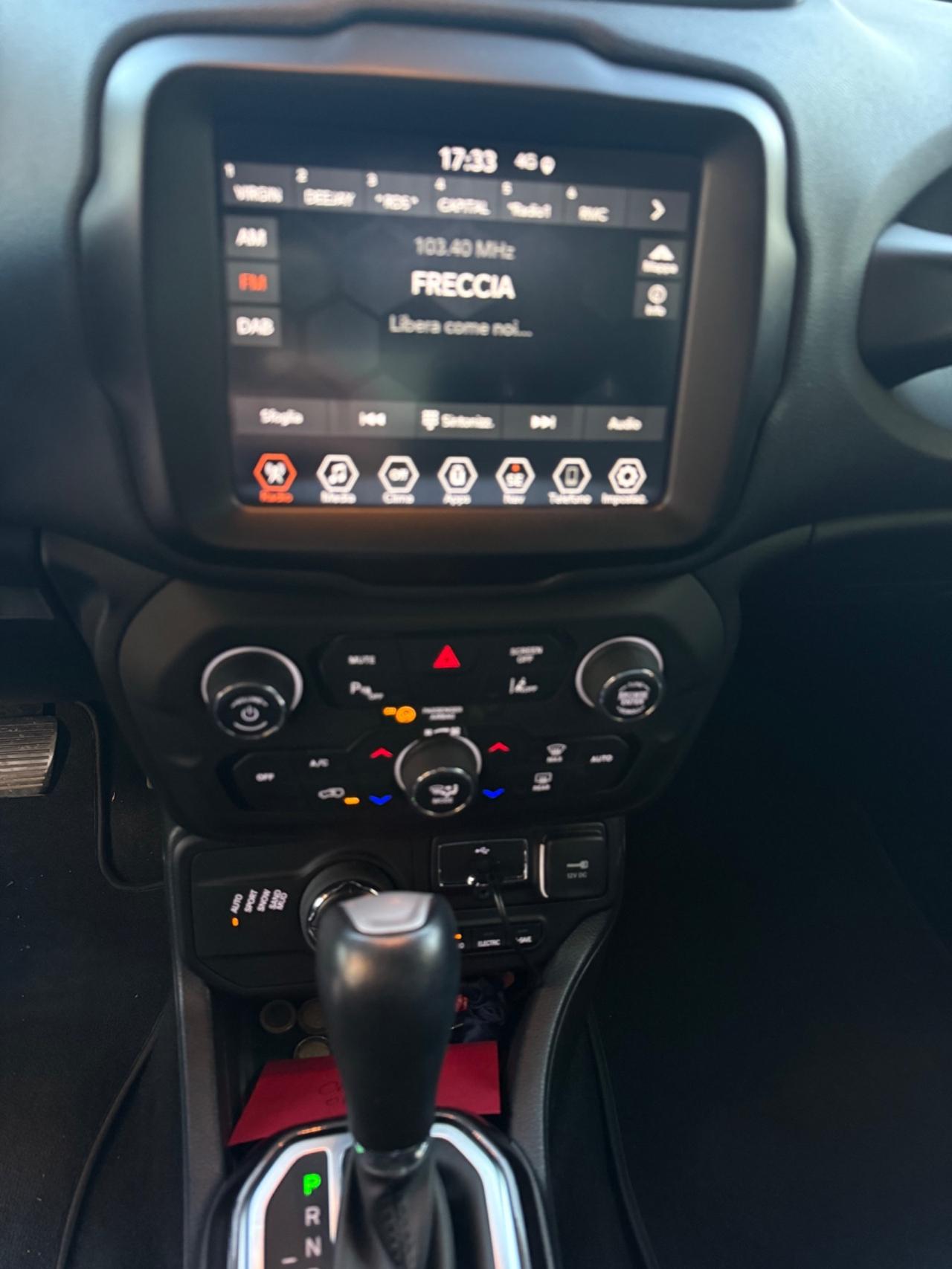 Jeep Renegade 1.3 T4 240CV PHEV 4xe AT6 S