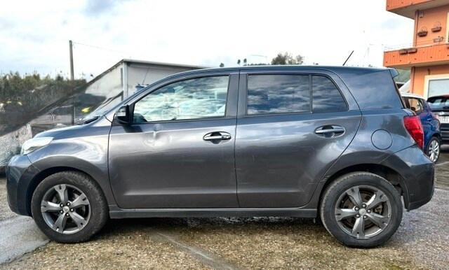 TOYOTA Urban Cruiser Urban Cruiser 1.4 D-4D AWD...