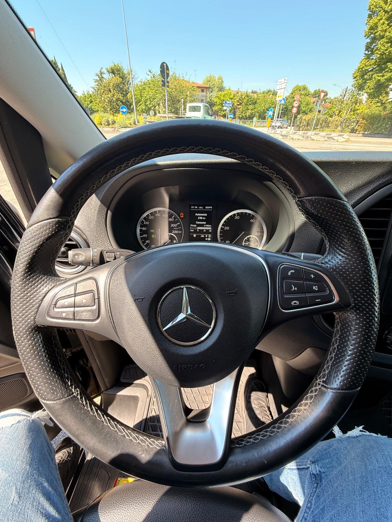 Mercedes-Benz Vito 190CV TOURER MIXT LONG N1
